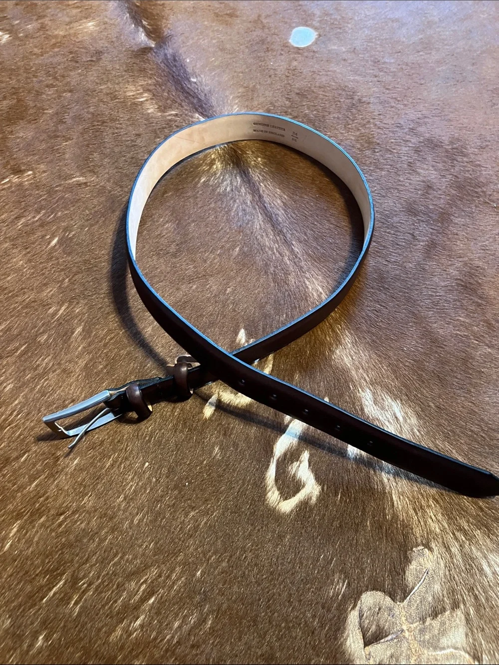 Leather Men's Belt in Dark Brown - Unbranded